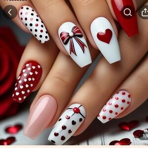 Press-on-Nails.  Red and White Heart Nail Art Set